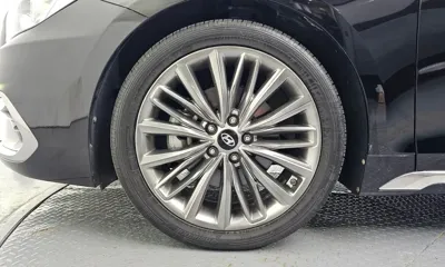 Hyundai Grandeur 2019, 81545 км, за 8205.33 USD