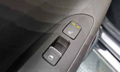 Hyundai Grandeur 2019, 81545 км, за 8139.61 USD - фото 20