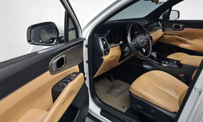 Kia Sorento 2022, 56522 км, за 15567.52 USD - фото 11
