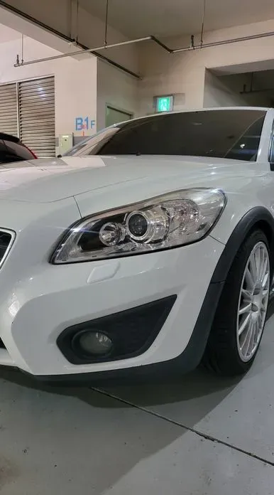 Volvo C30 · 2012 год