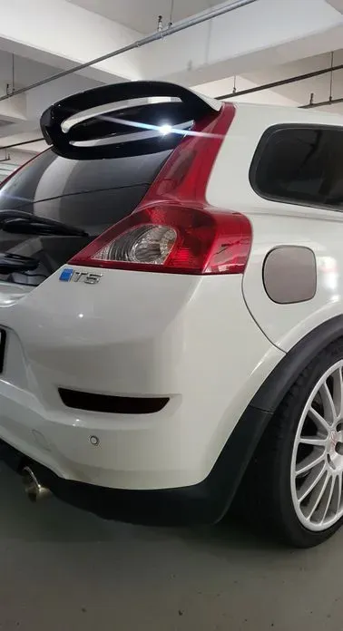 Volvo C30 2012, 109716 км, за 6494.18 USD - фото 2