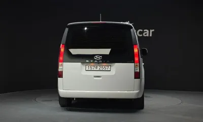 Hyundai Staria 2021, 138410 км, за 14507.02 USD