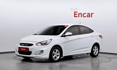 Hyundai Accent · 2012 год