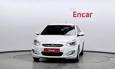 Hyundai Accent 2012, 76960 км, за 3902.28 USD