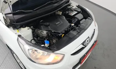 Hyundai Accent 2012, 76960 км, за 3902.28 USD - фото 6