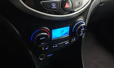 Hyundai Accent 2012, 76960 км, за 3902.28 USD - фото 18