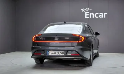 Hyundai Sonata 2022, 56677 км, за 10423.46 USD