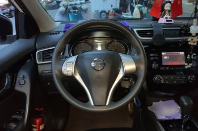 Nissan Qashqai 2016, 93900 км, за 6563 USD - фото 10