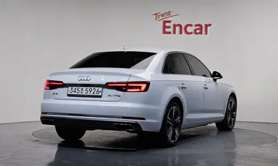 Audi A4 2019, 37317 км, за 12884.04 USD