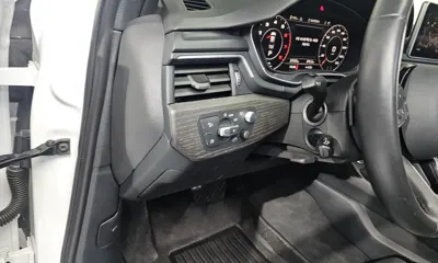 Audi A4 2019, 37317 км, за 12884.04 USD - фото 14