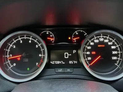 Peugeot 408 2016, 25800 км, за 3796.28 USD
