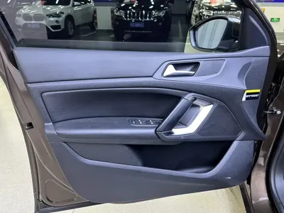 Peugeot 408 2016, 25800 км, за 3796.28 USD - фото 17