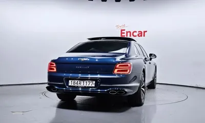 Bentley Flying Spur 2024, 12894 км, за 204162.51 USD