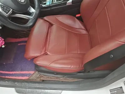 Mercedes-Benz C-Class 2018, 27799 км, за 15574.11 USD - фото 9