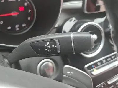 Mercedes-Benz C-Class 2018, 27799 км, за 15574.11 USD - фото 16