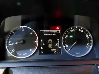 Land Rover Discovery 2013, 177504 км, за 8782.21 USD - фото 9