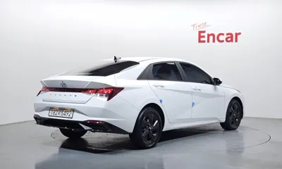 Hyundai Avante 2023, 26604 км, за 12618.92 USD
