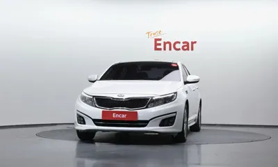 Kia K5 2014, 90380 км, за 5139.22 USD