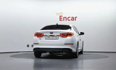 Kia K5 2014, 90380 км, за 5139.22 USD
