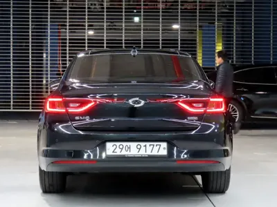 Renault-KoreaSamsung SM6 2017, 136613 км, за 4463.7 USD