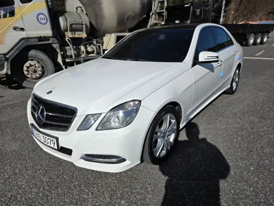 Mercedes-Benz E-Class · 2013 год