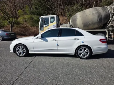 Mercedes-Benz E-Class 2013, 258339 км, за 3019.56 USD