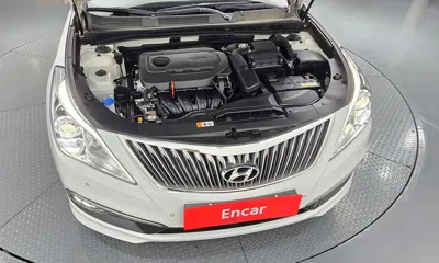 Hyundai Grandeur 2015, 51185 км, за 6384.37 USD - фото 6