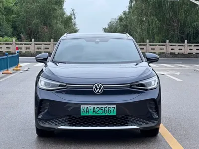 Volkswagen ID.4 Crozz 2023, 40000 км, за 13126.99 USD