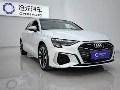 Audi A3 2023, 42000 км, за 21159.1 USD