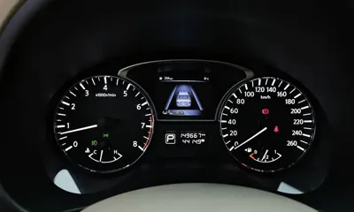 Nissan Altima 2016, 149667 км, за 3479.06 USD - фото 8