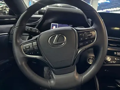 Lexus ES 2023, 38000 км, за 32268.36 USD - фото 12