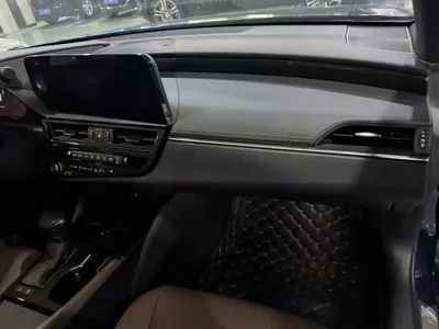 Lexus ES 2023, 38000 км, за 32268.36 USD - фото 14