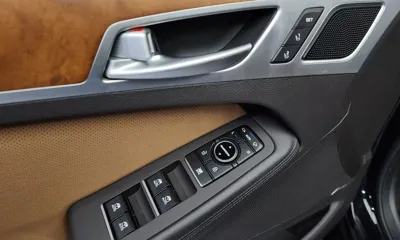 Hyundai Genesis 2015, 152372 км, за 8078.18 USD - фото 12