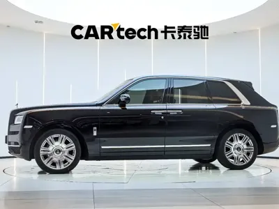 Rolls-Royce Cullinan 2025, 7100 км, за 806341.04 USD