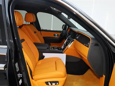 Rolls-Royce Cullinan 2025, 7100 км, за 806341.04 USD - фото 12