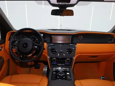 Rolls-Royce Cullinan 2025, 7100 км, за 806341.04 USD - фото 23