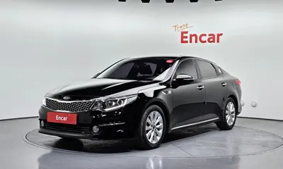 Kia K5 · 2016 год
