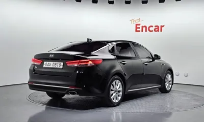 Kia K5 2016, 153884 км, за 5798.05 USD