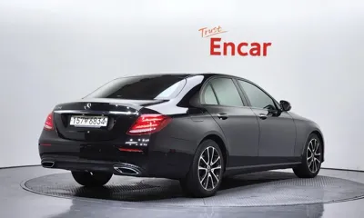 Mercedes-Benz E-Class 2020, 30956 км, за 22646.71 USD