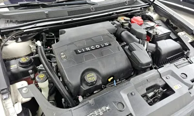 Lincoln MKS 2014, 130760 км, за 2312.52 USD - фото 6