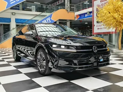 Volkswagen Magotan 2024, 14500 км, за 21873.44 USD