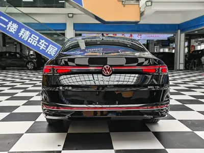 Volkswagen Magotan 2024, 14500 км, за 21873.44 USD