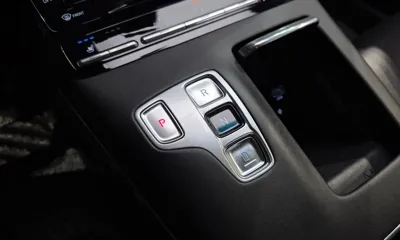 Hyundai Grandeur 2020, 128509 км, за 12493.4 USD - фото 9