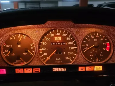 Mercedes-Benz SEL/SEC 1989, 267000 км, за 25945.86 USD - фото 6