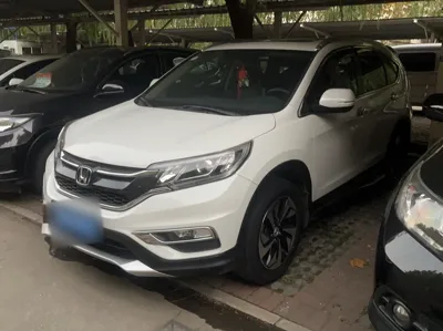 Honda CR-V · 2015 год