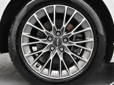 Genesis G80 2021, 30000 км, за 23446.27 USD