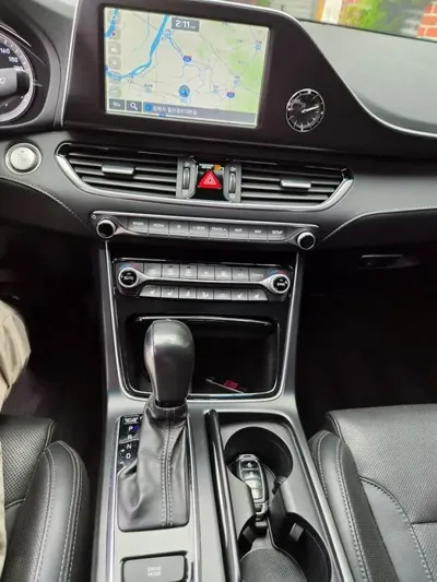 Hyundai Grandeur 2018, 151300 км, за 7687.3 USD - фото 7