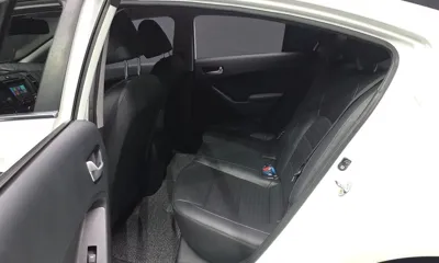 Kia K3 2018, 77923 км, за 6492.33 USD - фото 11