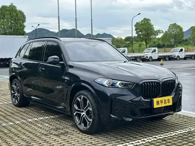 BMW X5 2026, 5000 км, за 82456.05 USD