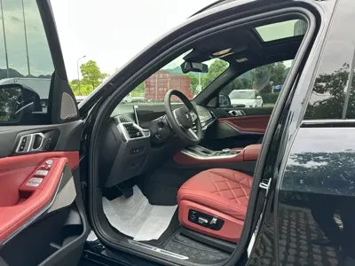 BMW X5 2026, 5000 км, за 82456.05 USD